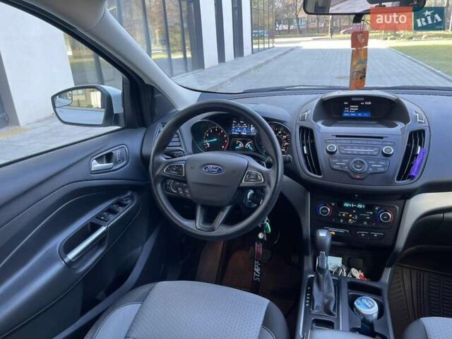Білий Форд Ескейп, об'ємом двигуна 1.5 л та пробігом 267 тис. км за 10450 $, фото 16 на Automoto.ua