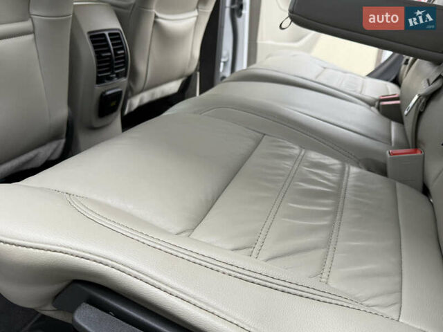 Белый Форд Эскейп, объемом двигателя 1.5 л и пробегом 169 тыс. км за 12950 $, фото 68 на Automoto.ua