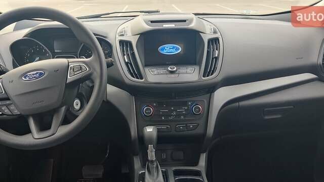 Белый Форд Эскейп, объемом двигателя 1.5 л и пробегом 90 тыс. км за 13500 $, фото 14 на Automoto.ua