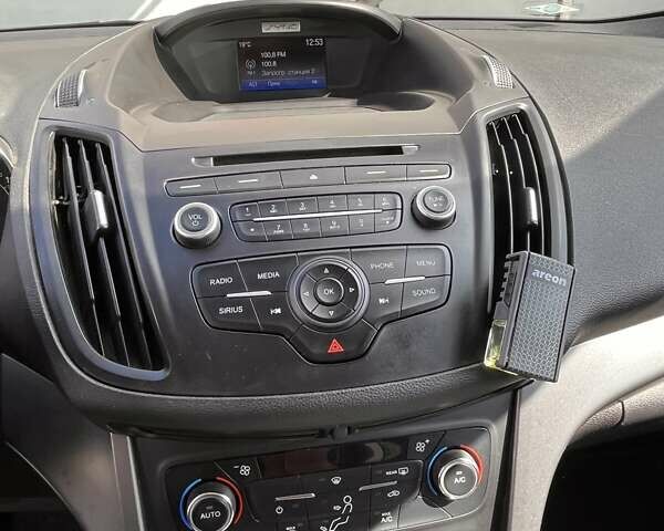 Білий Форд Ескейп, об'ємом двигуна 1.5 л та пробігом 97 тис. км за 11900 $, фото 8 на Automoto.ua