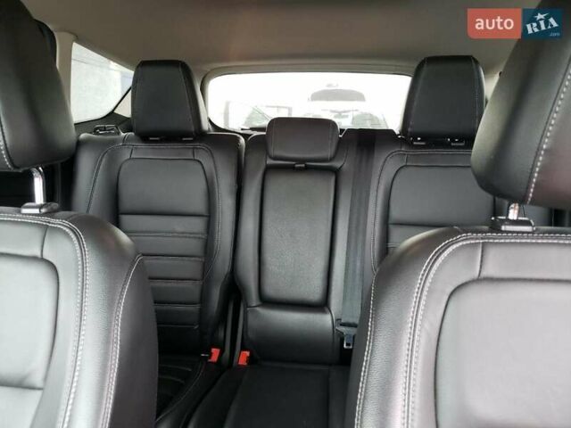 Белый Форд Эскейп, объемом двигателя 2 л и пробегом 160 тыс. км за 1900 $, фото 9 на Automoto.ua