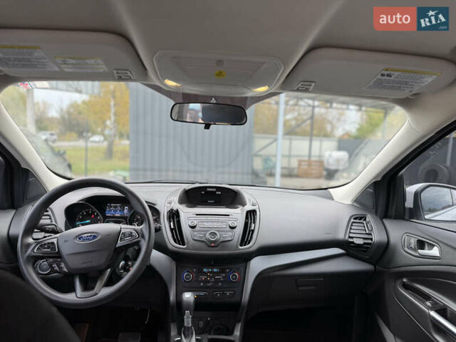 Белый Форд Эскейп, объемом двигателя 1.5 л и пробегом 121 тыс. км за 10999 $, фото 9 на Automoto.ua