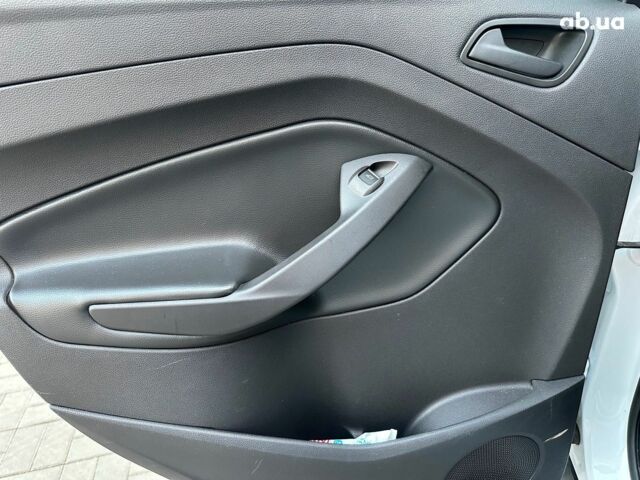 Белый Форд Эскейп, объемом двигателя 2.5 л и пробегом 111 тыс. км за 13490 $, фото 12 на Automoto.ua