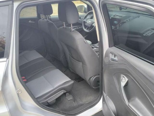 Белый Форд Эскейп, объемом двигателя 0 л и пробегом 101 тыс. км за 8700 $, фото 5 на Automoto.ua