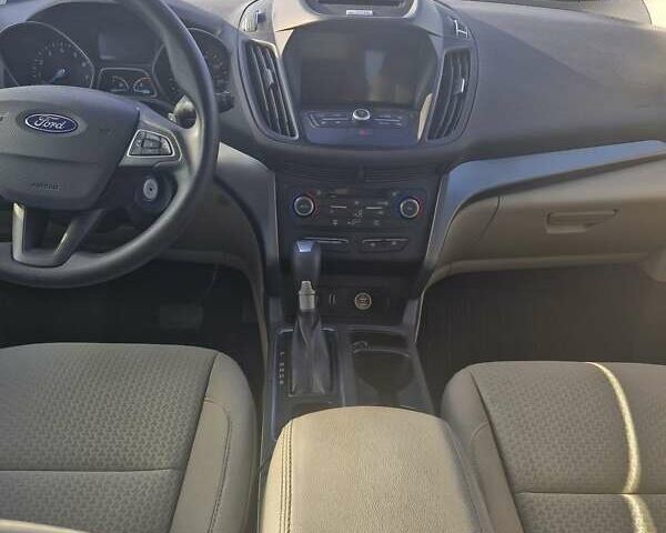 Білий Форд Ескейп, об'ємом двигуна 1.5 л та пробігом 102 тис. км за 14100 $, фото 5 на Automoto.ua