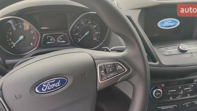 Белый Форд Эскейп, объемом двигателя 1.5 л и пробегом 90 тыс. км за 13500 $, фото 11 на Automoto.ua