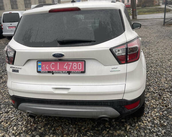 Білий Форд Ескейп, об'ємом двигуна 0 л та пробігом 132 тис. км за 12250 $, фото 3 на Automoto.ua