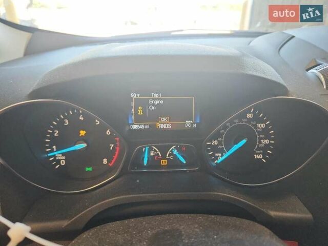 Білий Форд Ескейп, об'ємом двигуна 0 л та пробігом 98 тис. км за 2000 $, фото 8 на Automoto.ua