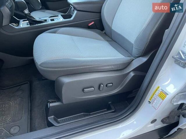 Білий Форд Ескейп, об'ємом двигуна 1.5 л та пробігом 267 тис. км за 10450 $, фото 34 на Automoto.ua