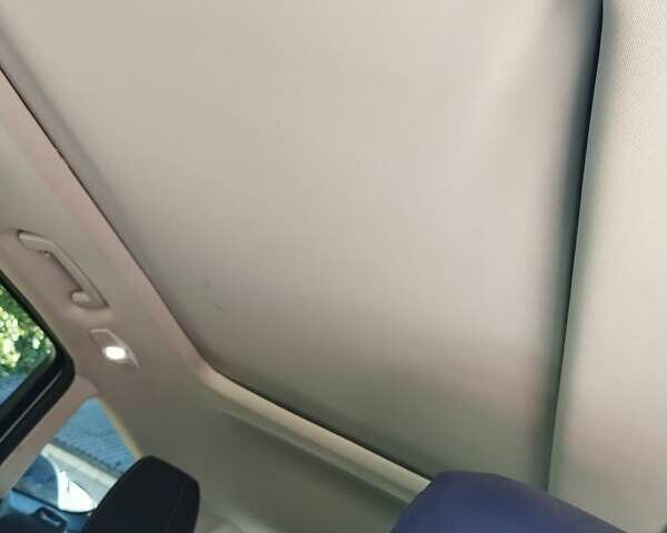 Белый Форд Эскейп, объемом двигателя 2 л и пробегом 110 тыс. км за 13600 $, фото 18 на Automoto.ua