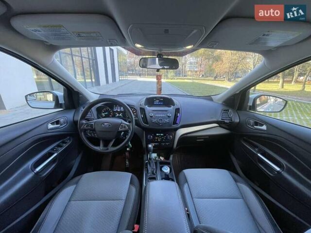 Білий Форд Ескейп, об'ємом двигуна 1.5 л та пробігом 267 тис. км за 10450 $, фото 24 на Automoto.ua