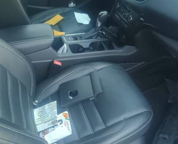 Белый Форд Эскейп, объемом двигателя 2 л и пробегом 67 тыс. км за 11200 $, фото 4 на Automoto.ua