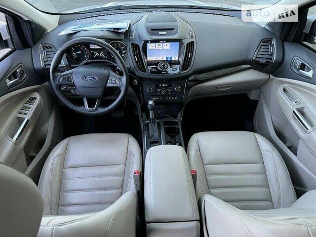 Белый Форд Эскейп, объемом двигателя 2 л и пробегом 106 тыс. км за 2900 $, фото 10 на Automoto.ua