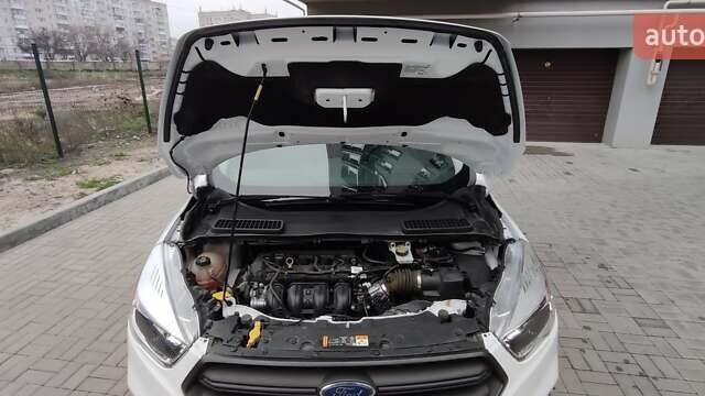 Белый Форд Эскейп, объемом двигателя 2.5 л и пробегом 113 тыс. км за 13900 $, фото 43 на Automoto.ua