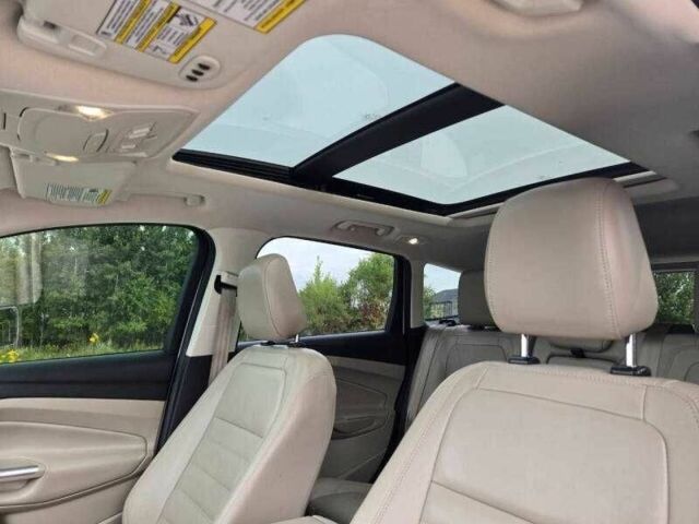 Білий Форд Ескейп, об'ємом двигуна 2 л та пробігом 43 тис. км за 6800 $, фото 9 на Automoto.ua