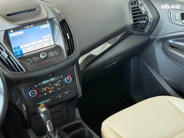 Білий Форд Ескейп, об'ємом двигуна 1.5 л та пробігом 123 тис. км за 15790 $, фото 27 на Automoto.ua