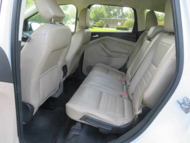 Белый Форд Эскейп, объемом двигателя 1.5 л и пробегом 49 тыс. км за 6900 $, фото 9 на Automoto.ua