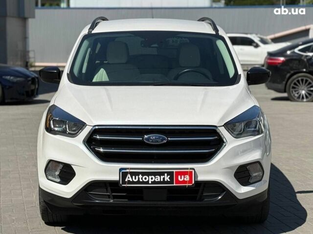 Білий Форд Ескейп, об'ємом двигуна 1.5 л та пробігом 123 тис. км за 15790 $, фото 1 на Automoto.ua