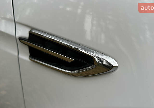 Білий Форд Ескейп, об'ємом двигуна 1.5 л та пробігом 180 тис. км за 11300 $, фото 35 на Automoto.ua