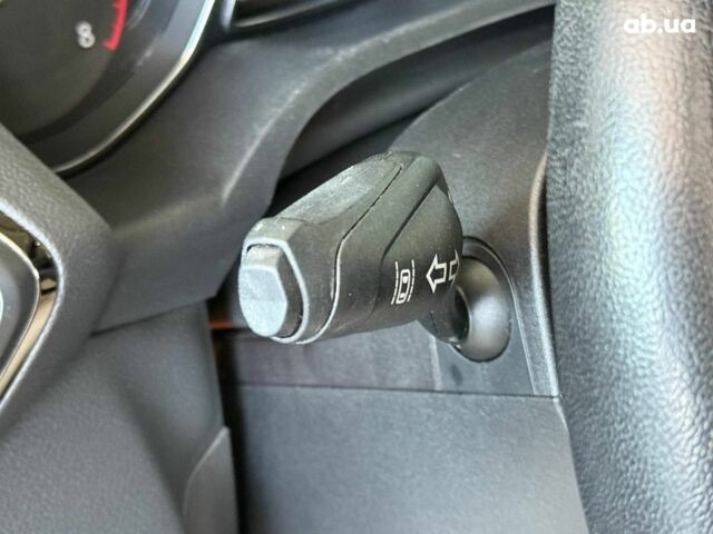 Білий Форд Ескейп, об'ємом двигуна 1.5 л та пробігом 123 тис. км за 15790 $, фото 19 на Automoto.ua