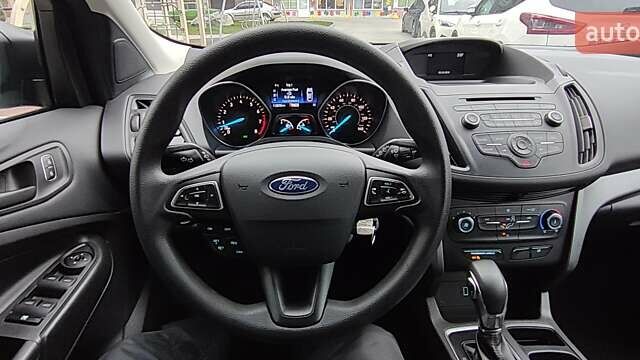 Белый Форд Эскейп, объемом двигателя 2.5 л и пробегом 113 тыс. км за 13900 $, фото 39 на Automoto.ua