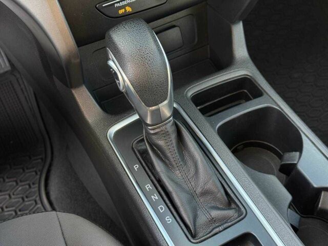 Белый Форд Эскейп, объемом двигателя 2.5 л и пробегом 50 тыс. км за 333 $, фото 9 на Automoto.ua