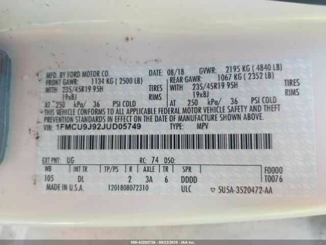 Белый Форд Эскейп, объемом двигателя 2 л и пробегом 65 тыс. км за 8000 $, фото 8 на Automoto.ua