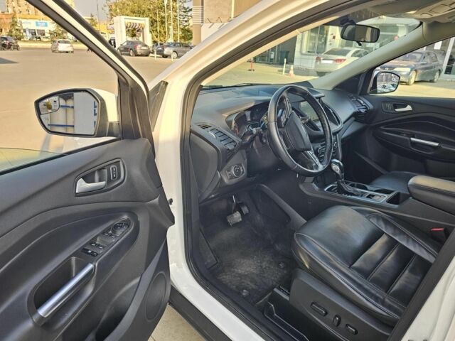 Белый Форд Эскейп, объемом двигателя 1.5 л и пробегом 148 тыс. км за 8500 $, фото 7 на Automoto.ua