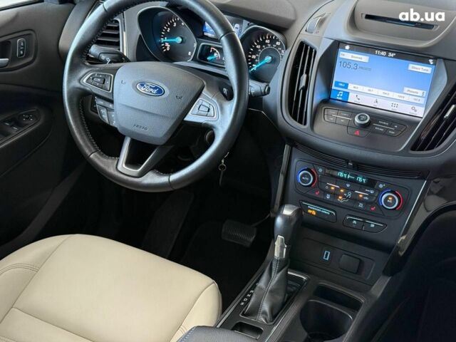 Білий Форд Ескейп, об'ємом двигуна 1.5 л та пробігом 123 тис. км за 15790 $, фото 28 на Automoto.ua