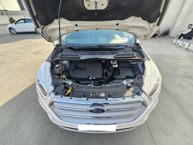 Белый Форд Эскейп, объемом двигателя 1.5 л и пробегом 148 тыс. км за 8500 $, фото 11 на Automoto.ua