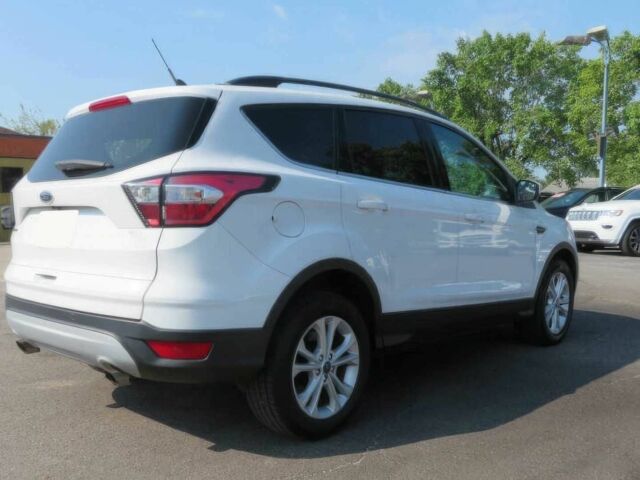 Белый Форд Эскейп, объемом двигателя 1.5 л и пробегом 49 тыс. км за 6900 $, фото 7 на Automoto.ua