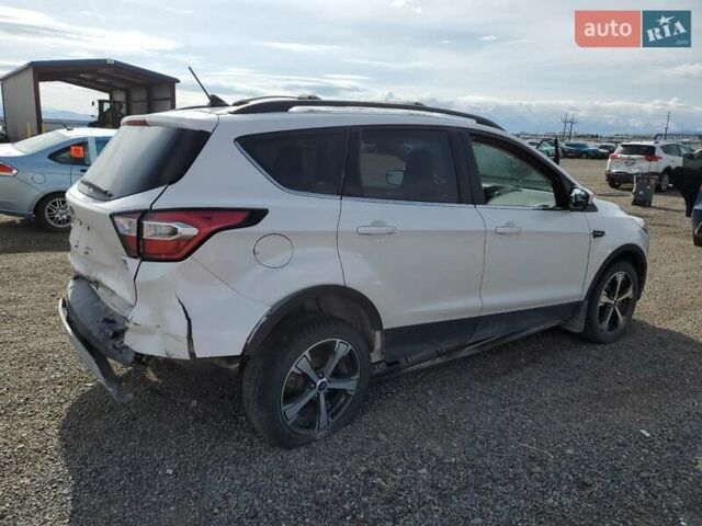 Білий Форд Ескейп, об'ємом двигуна 1.5 л та пробігом 130 тис. км за 2800 $, фото 2 на Automoto.ua