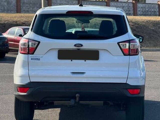 Белый Форд Эскейп, объемом двигателя 2.5 л и пробегом 90 тыс. км за 9000 $, фото 19 на Automoto.ua