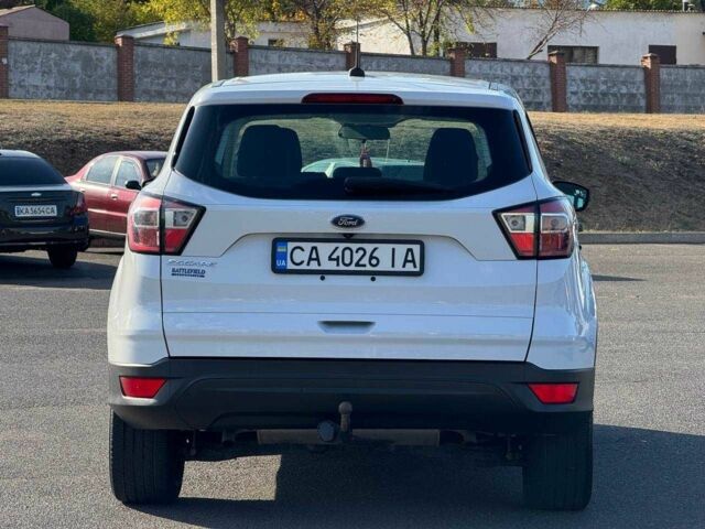 Белый Форд Эскейп, объемом двигателя 2.5 л и пробегом 50 тыс. км за 333 $, фото 5 на Automoto.ua