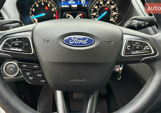 Білий Форд Ескейп, об'ємом двигуна 1.5 л та пробігом 180 тис. км за 11300 $, фото 15 на Automoto.ua