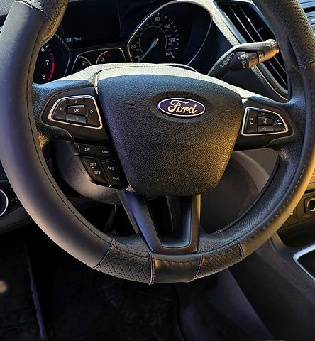 Белый Форд Эскейп, объемом двигателя 1.5 л и пробегом 51 тыс. км за 12500 $, фото 1 на Automoto.ua