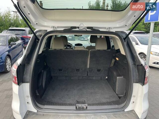 Белый Форд Эскейп, объемом двигателя 1.5 л и пробегом 269 тыс. км за 9600 $, фото 23 на Automoto.ua