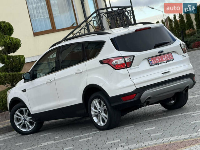 Белый Форд Эскейп, объемом двигателя 1.5 л и пробегом 130 тыс. км за 13400 $, фото 23 на Automoto.ua