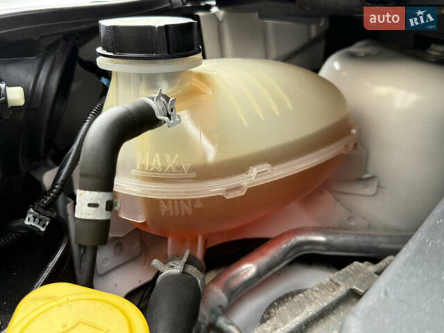 Белый Форд Эскейп, объемом двигателя 1.5 л и пробегом 130 тыс. км за 13400 $, фото 78 на Automoto.ua