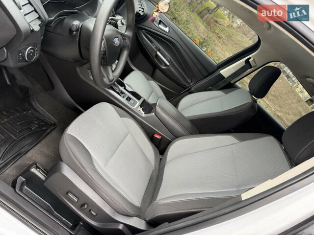 Белый Форд Эскейп, объемом двигателя 1.5 л и пробегом 120 тыс. км за 13500 $, фото 9 на Automoto.ua