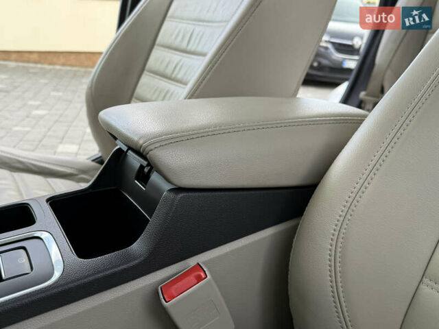 Белый Форд Эскейп, объемом двигателя 1.5 л и пробегом 130 тыс. км за 13400 $, фото 45 на Automoto.ua