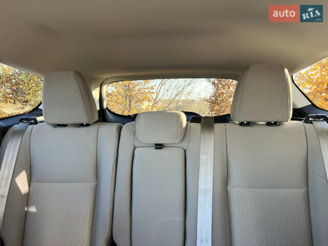 Белый Форд Эскейп, объемом двигателя 1.5 л и пробегом 43 тыс. км за 15300 $, фото 12 на Automoto.ua