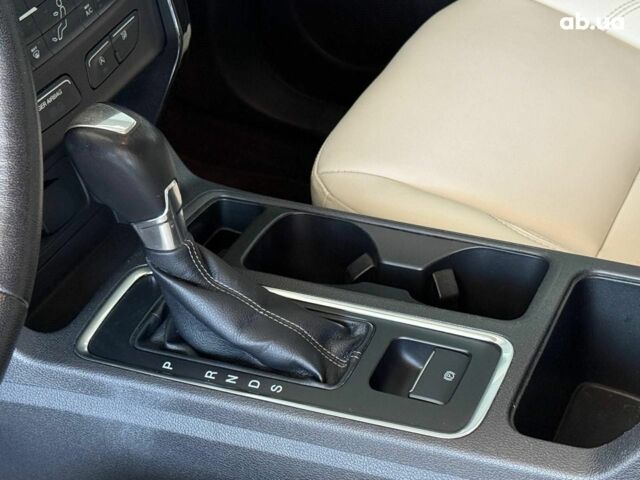 Білий Форд Ескейп, об'ємом двигуна 1.5 л та пробігом 123 тис. км за 15790 $, фото 16 на Automoto.ua