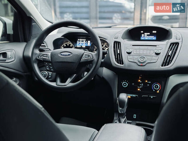 Білий Форд Ескейп, об'ємом двигуна 2.5 л та пробігом 159 тис. км за 13500 $, фото 30 на Automoto.ua