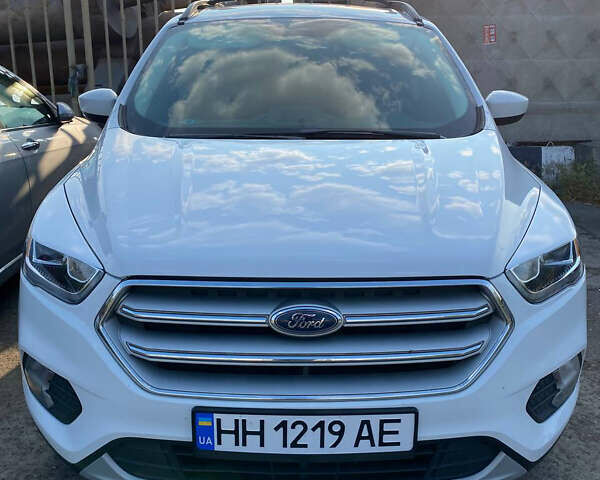 Белый Форд Эскейп, объемом двигателя 1.5 л и пробегом 52 тыс. км за 14900 $, фото 7 на Automoto.ua