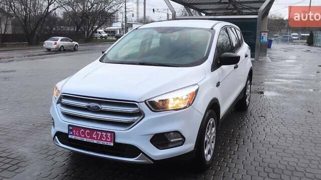 Белый Форд Эскейп, объемом двигателя 2.5 л и пробегом 166 тыс. км за 12600 $, фото 2 на Automoto.ua