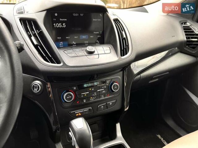 Белый Форд Эскейп, объемом двигателя 1.5 л и пробегом 73 тыс. км за 15900 $, фото 29 на Automoto.ua