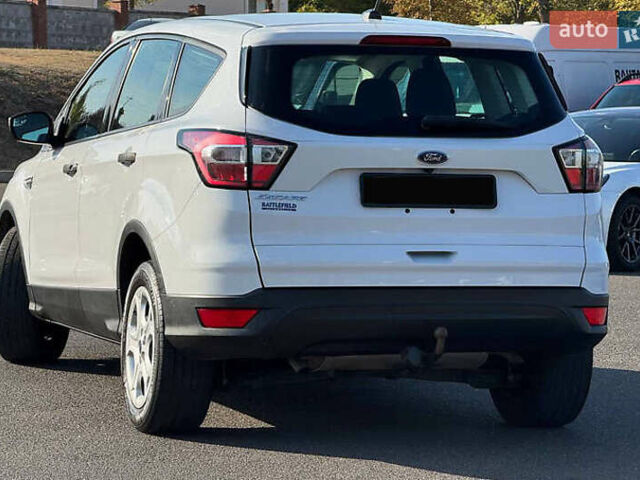 Белый Форд Эскейп, объемом двигателя 2.5 л и пробегом 97 тыс. км за 11000 $, фото 20 на Automoto.ua