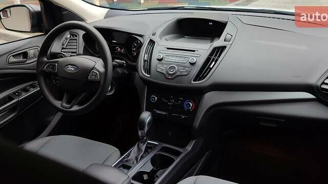 Белый Форд Эскейп, объемом двигателя 2.5 л и пробегом 113 тыс. км за 13900 $, фото 36 на Automoto.ua