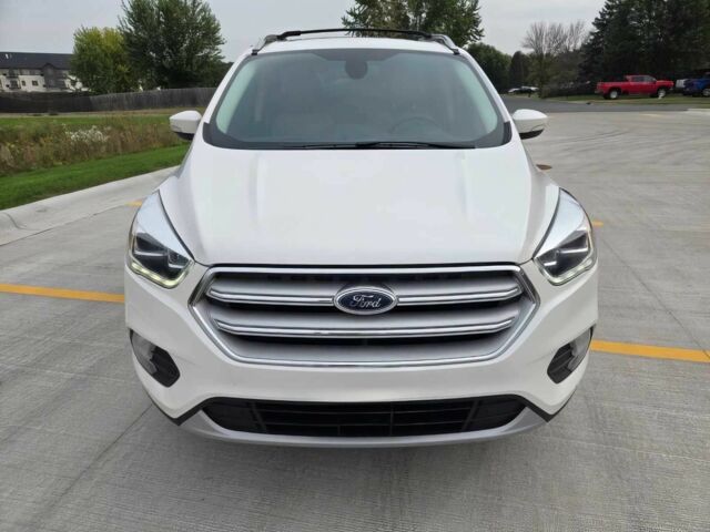 Білий Форд Ескейп, об'ємом двигуна 2 л та пробігом 43 тис. км за 6800 $, фото 1 на Automoto.ua